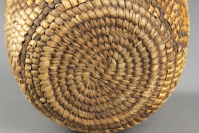 Klickitat%20artist%2C%20%3Cb%3E%3Ci%3E%20Child%27s%20Berry%20Basket%3C%2Fi%3E%3C%2Fb%3E%2C%20ca.%201890%2C%20cedar%20root%20and%20beargrass%2C%20The%20Elizabeth%20Cole%20Butler%20Collection%2C%20no%20known%20copyright%20restrictions%2C%202012.97.42